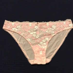 NWT Victoria’s Secret pink & white floral lace bikini panties Size XL